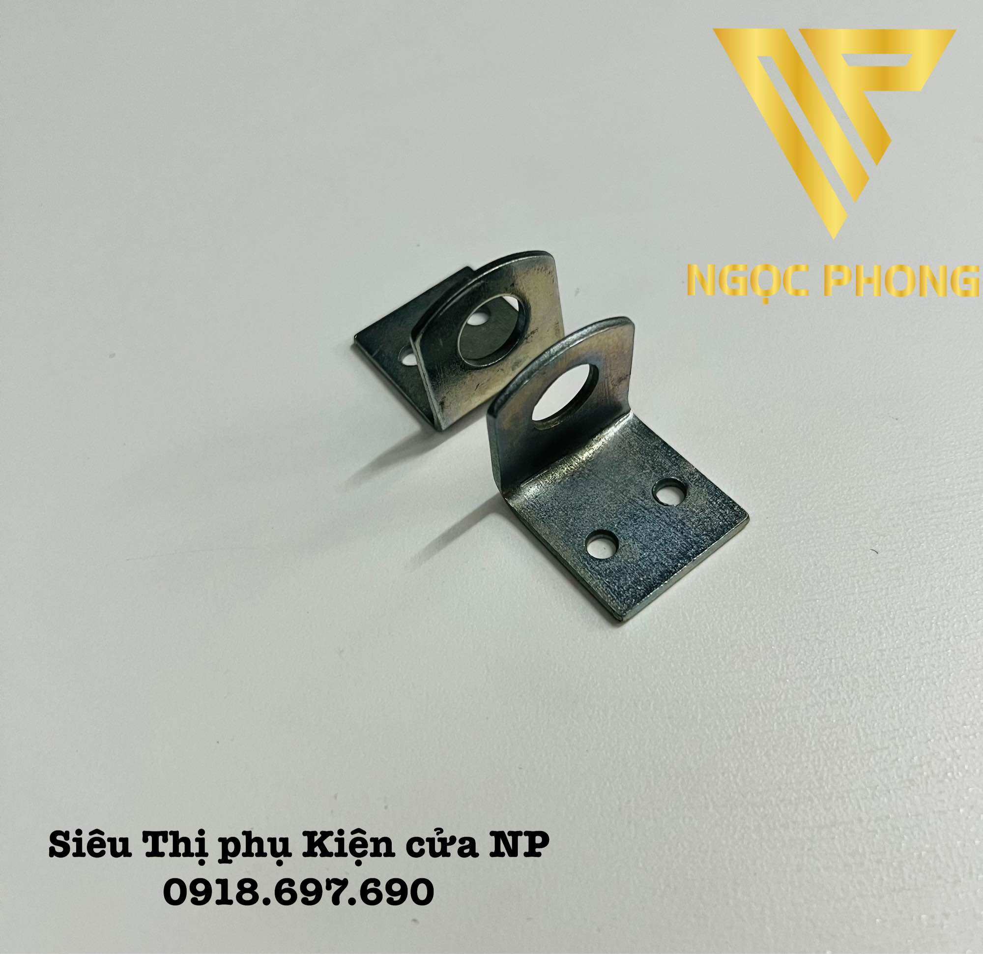 Bát móc cửa - bát móc ổ khoá