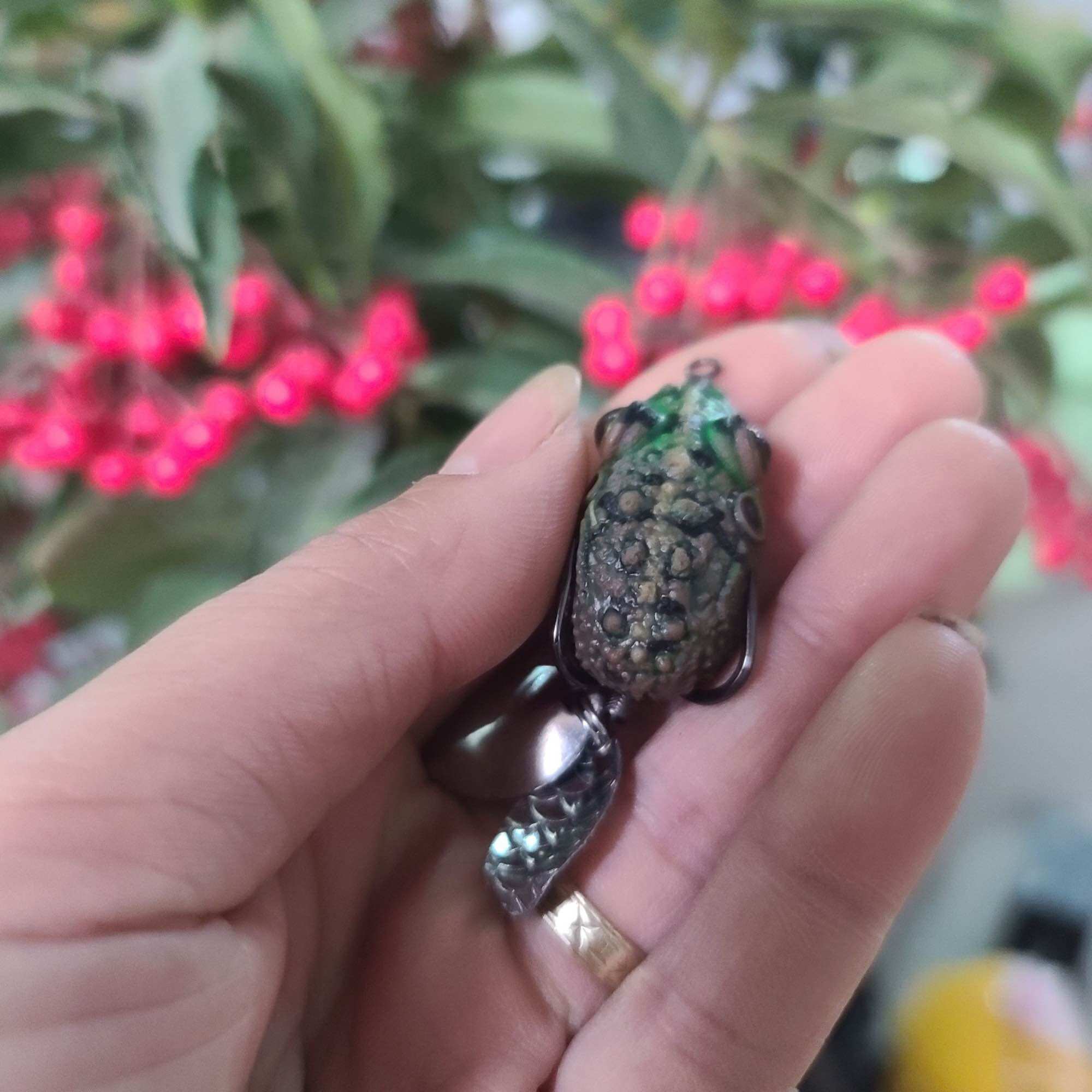 Nhái hơi Thái Lan emo Dài 3.5cm. 7gr.   action nổi. 2 thì