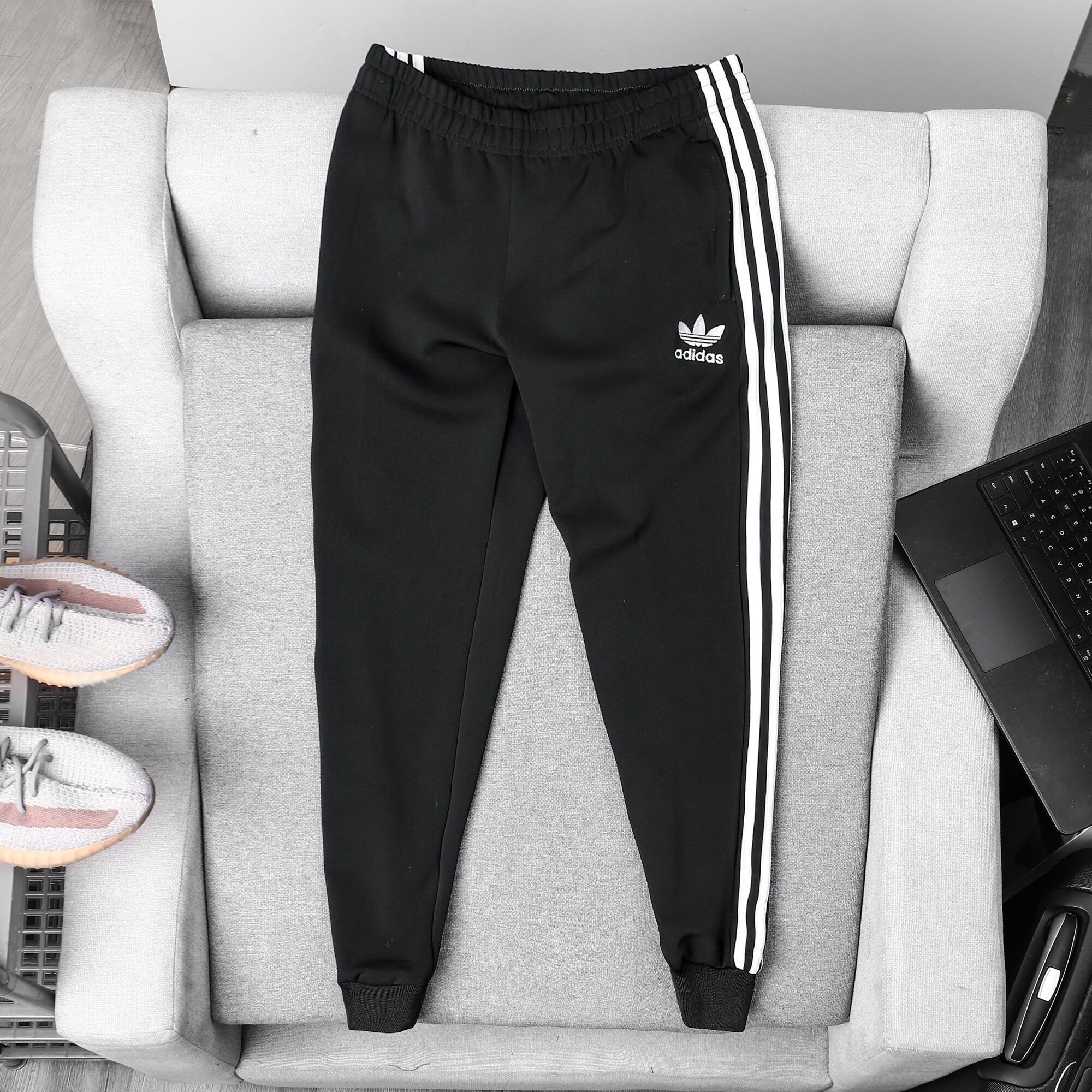 [3-5/8 Hoàn Tiền 25%]Quần Jogger Adidass poly 2 da xịn full tem tag chuẩn hãng