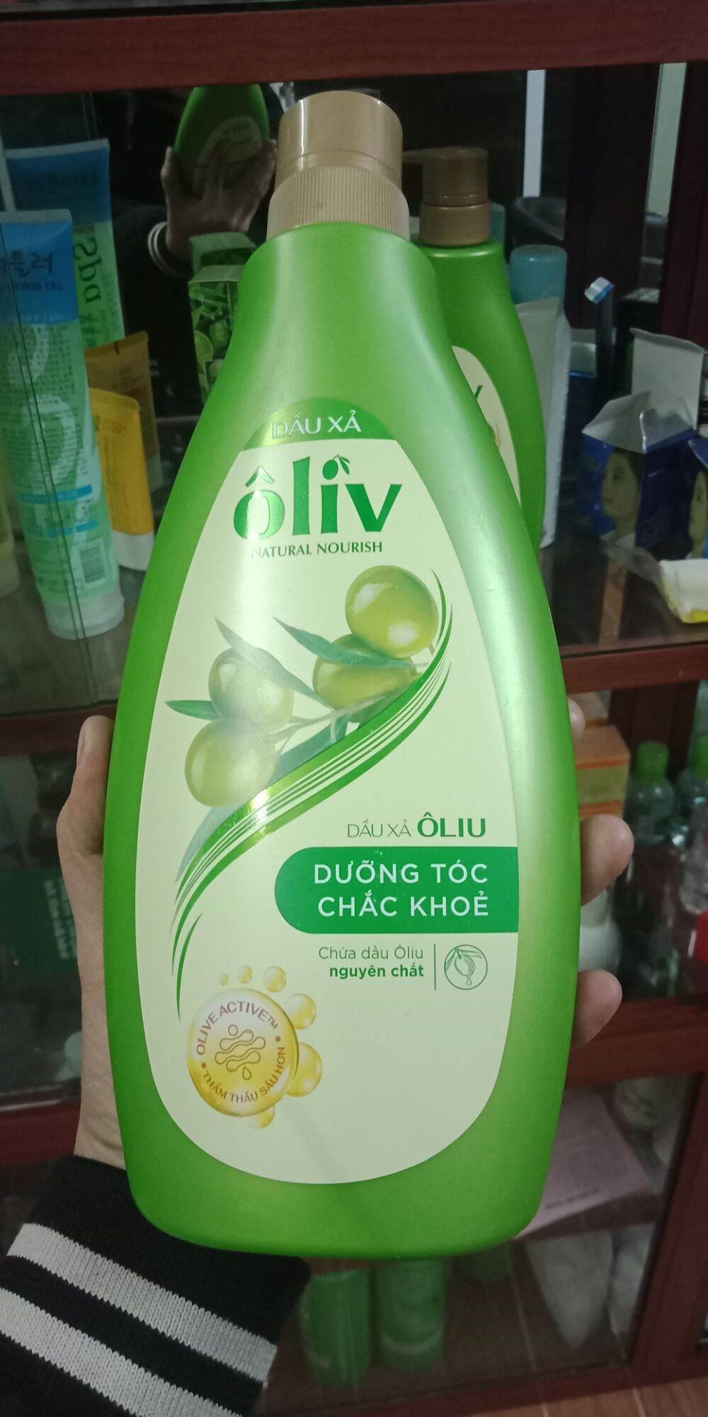 Dầu xả oliu dưỡng tóc chắc khỏe 650ml