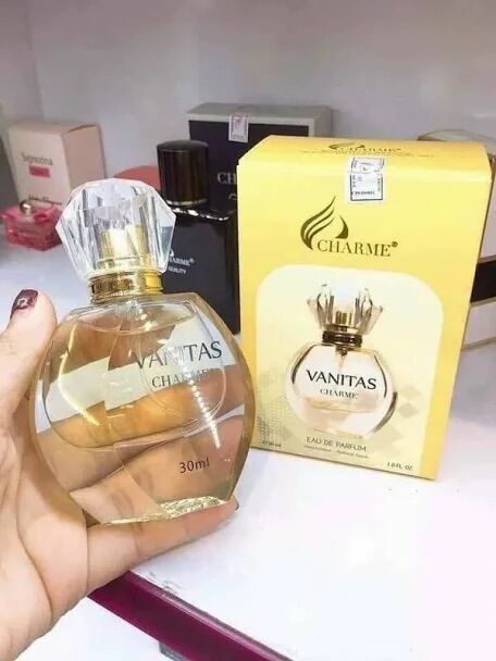 Nước hoa nữ vanitas 30ml ( nguyên mã npp)