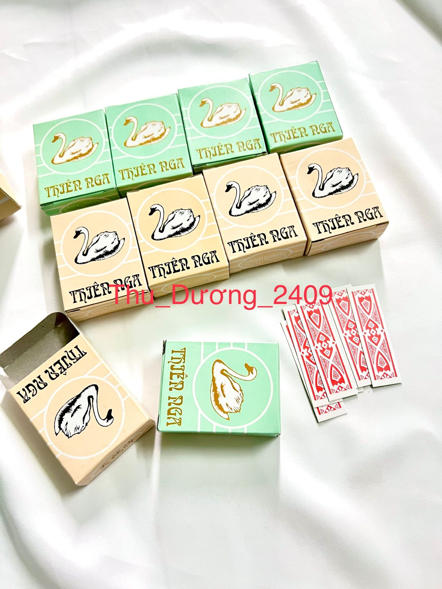 10 Bộ Tứ Sắc Thiên Nga giải trí