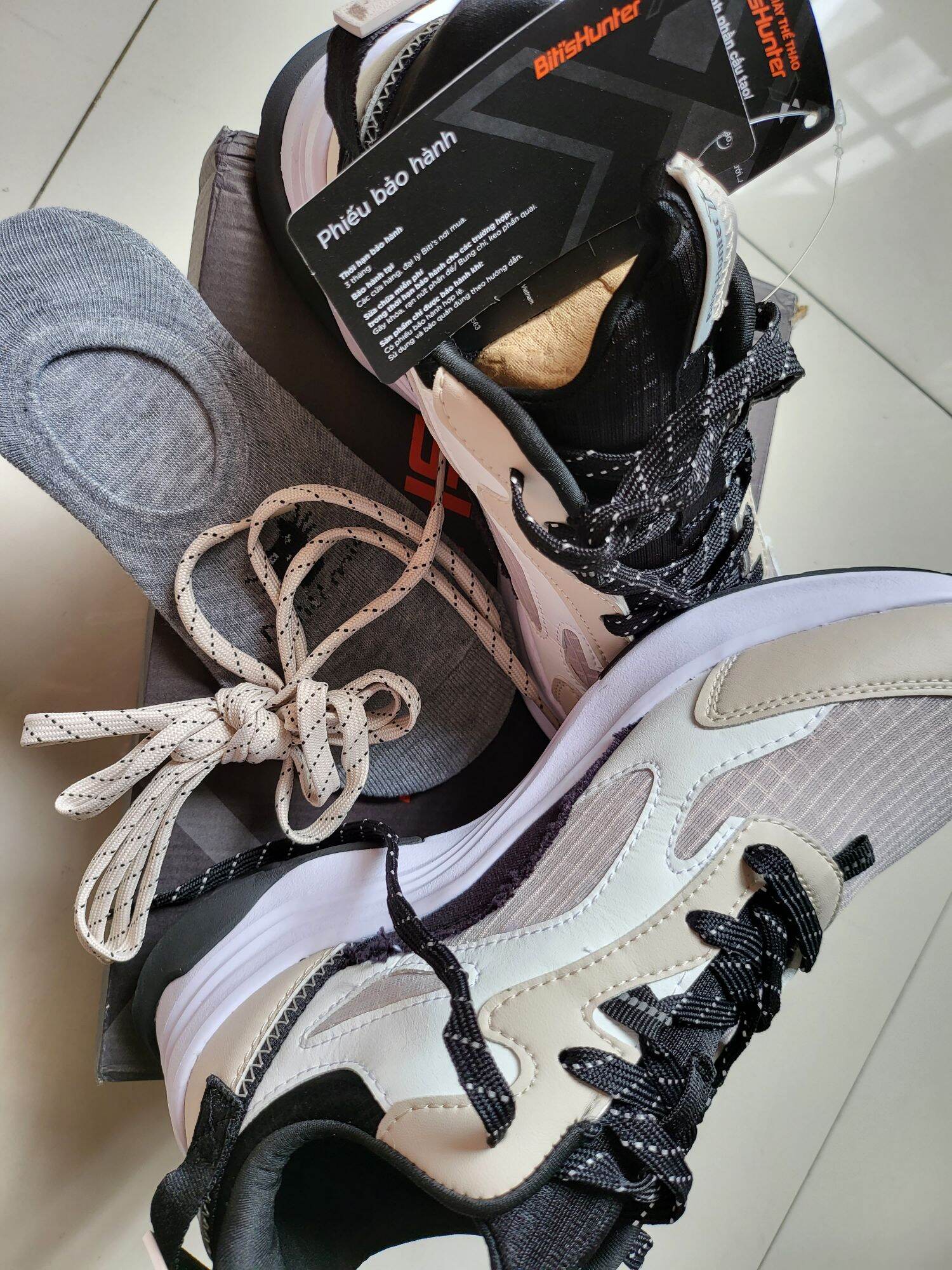 GIÀY SNEAKER NỮ  SIZE 39