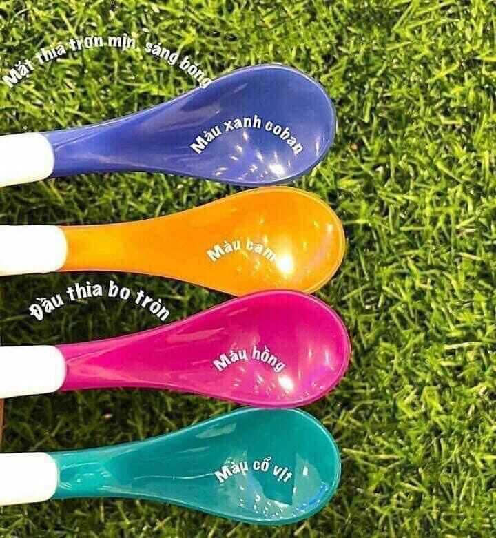 THÌA SILICON BÁO NÓNG MUCHKIN