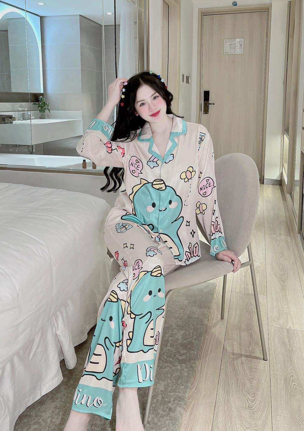 Bộ Đồ Ngủ Pijama Lụa Xước Cao Cấp Áo Tay Dài