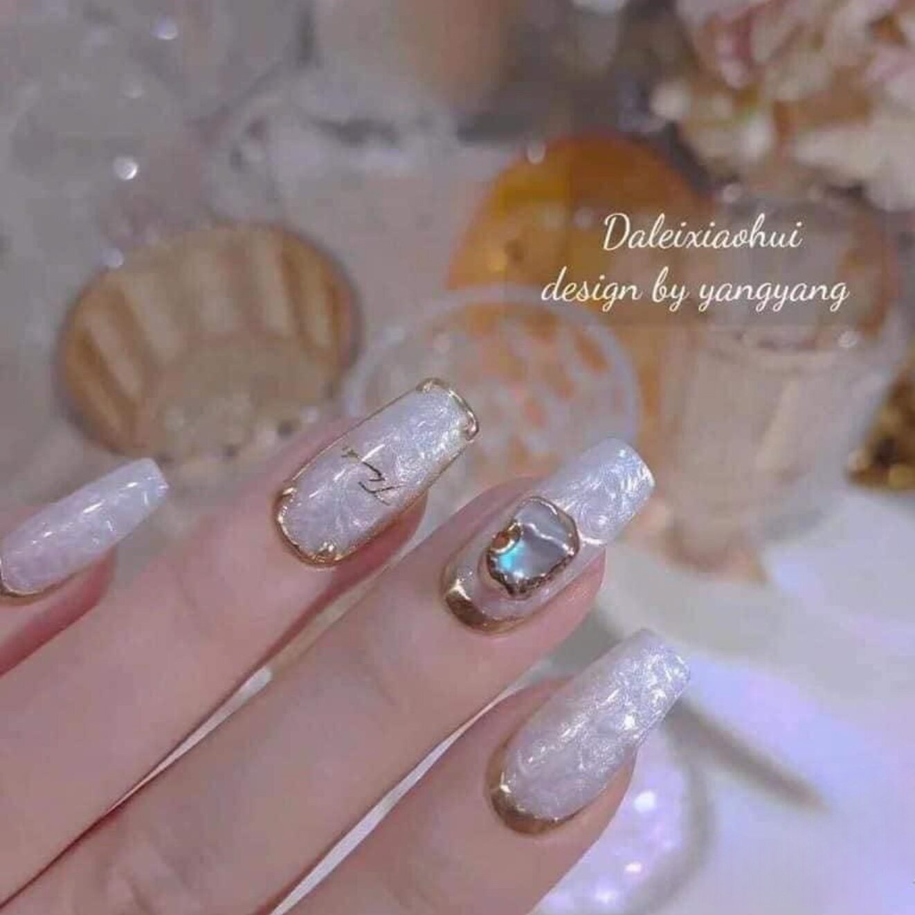 Gel nhũ ánh trai Huaxi ( có 2 màu Da & Trắng )
