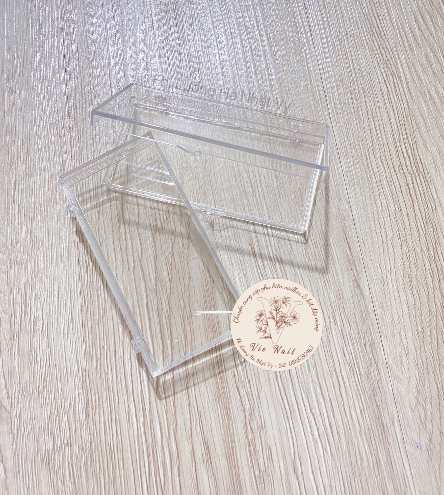Hộp đựng nailbox, fan mi bằng mica