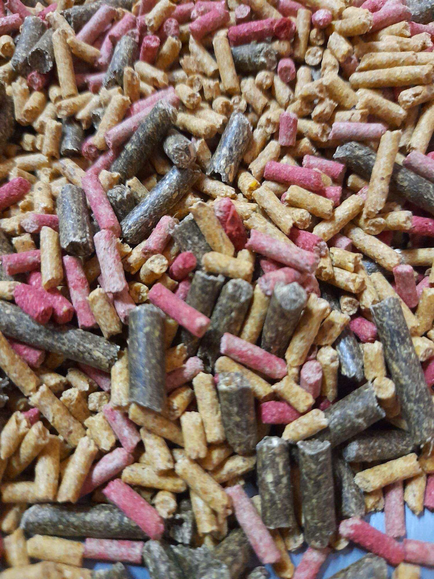 Hỗn hợp cám gà đá 1kg