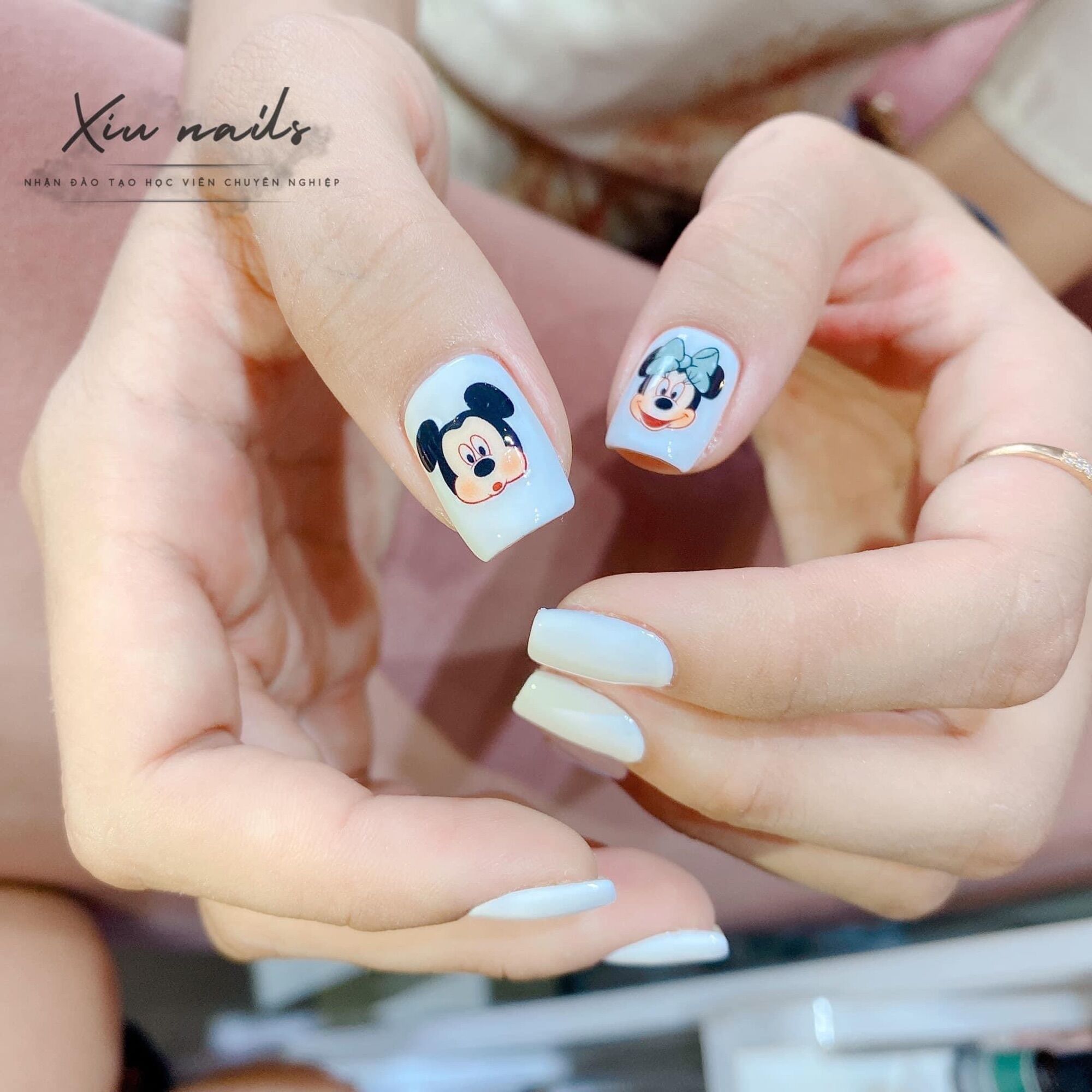 Sticker dán móng tay nail MICKEY NGÁO siêu xinh