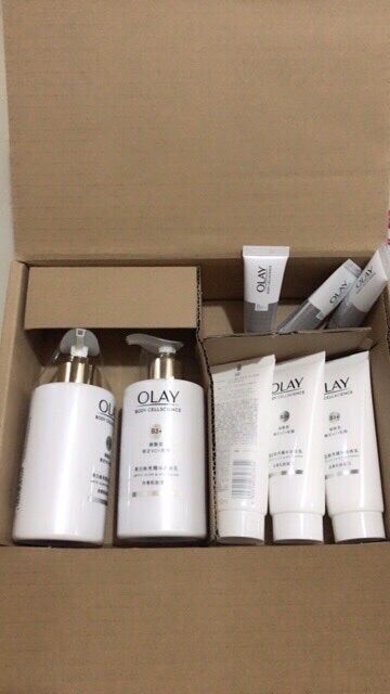 Sữa dưỡng thể OLAY B3 + whitening Body Cellscience Super Bright VitaminC