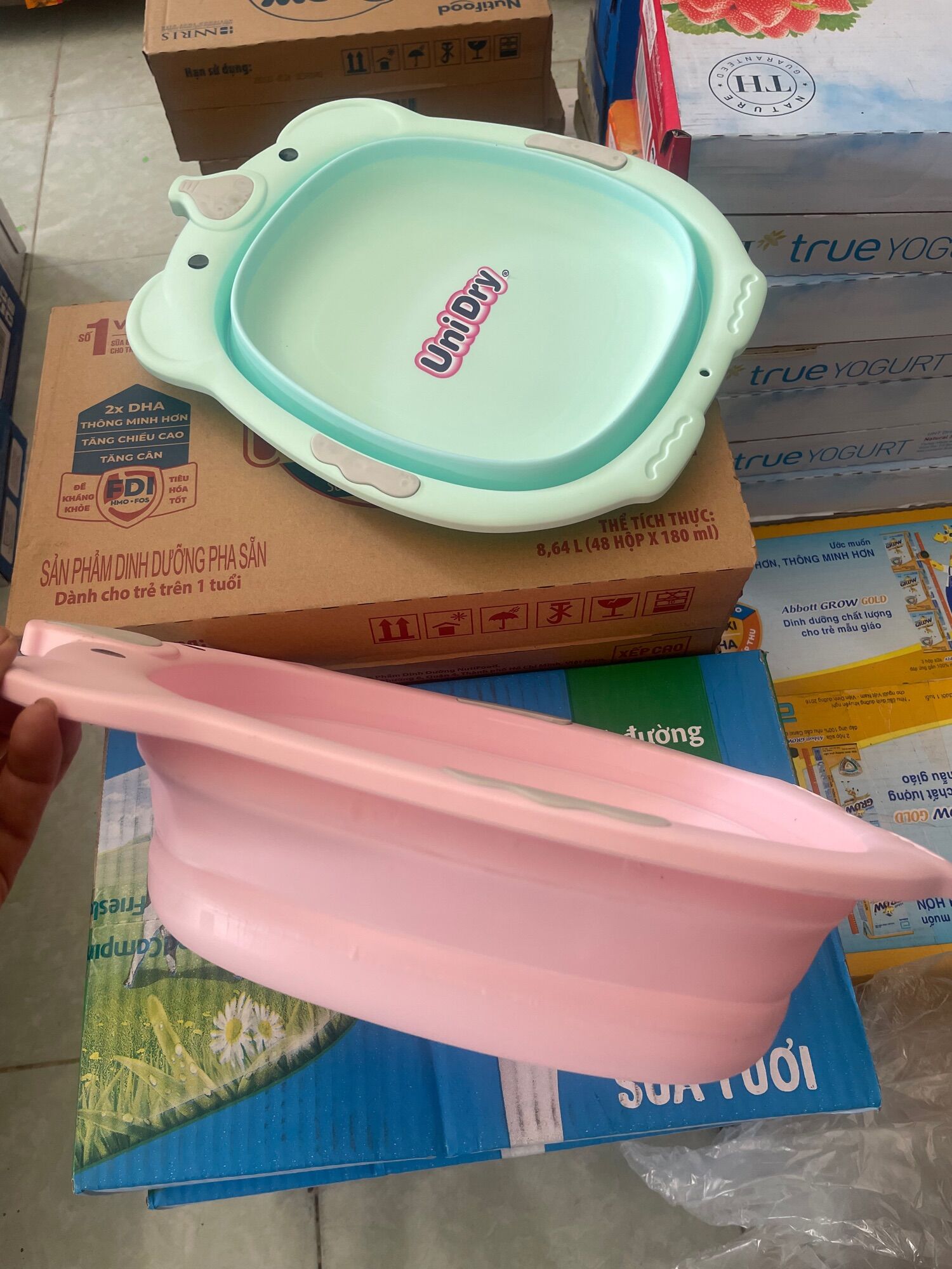 ——Thau rửa mặt gấp gọn/ hkm uniry