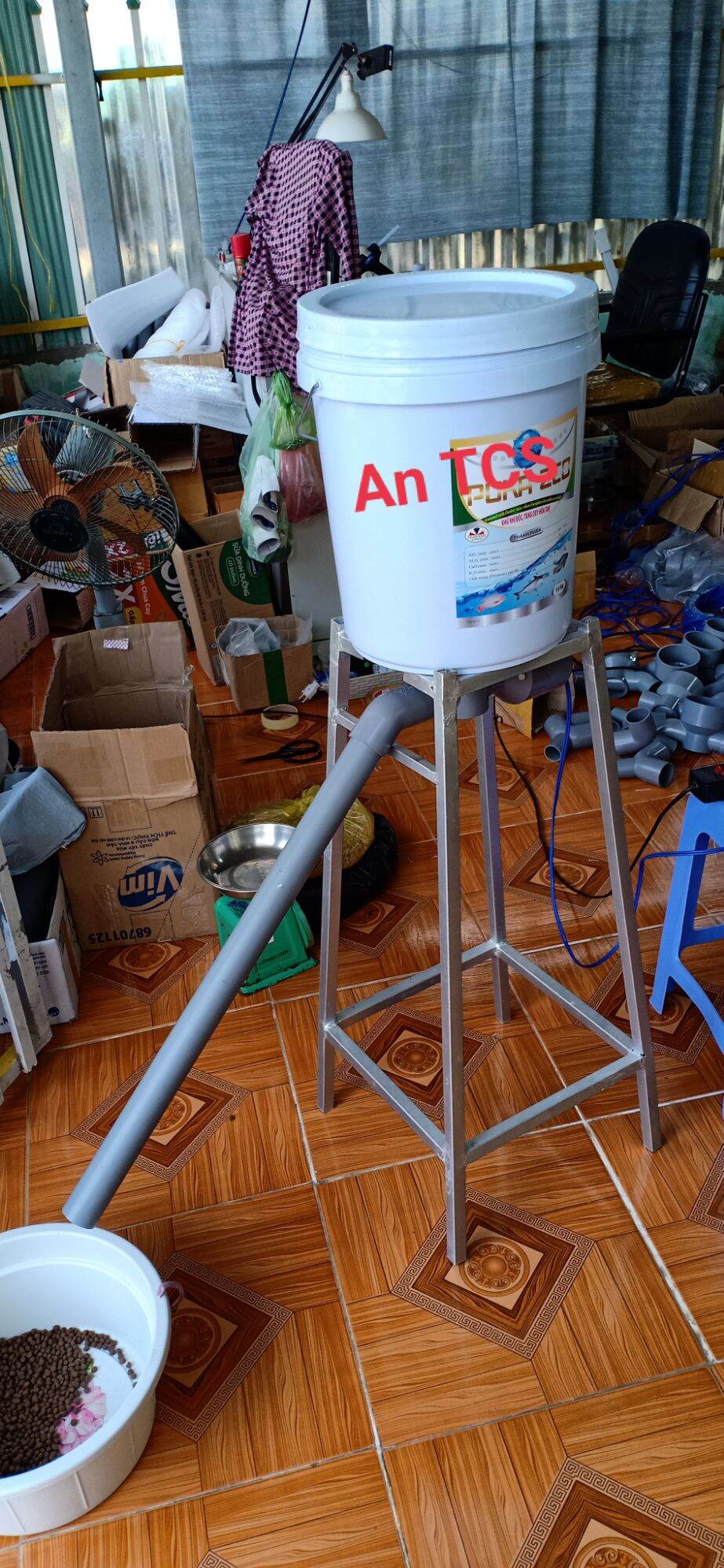 Máy Đẩy Thức Ăn V8 ( An TCS )