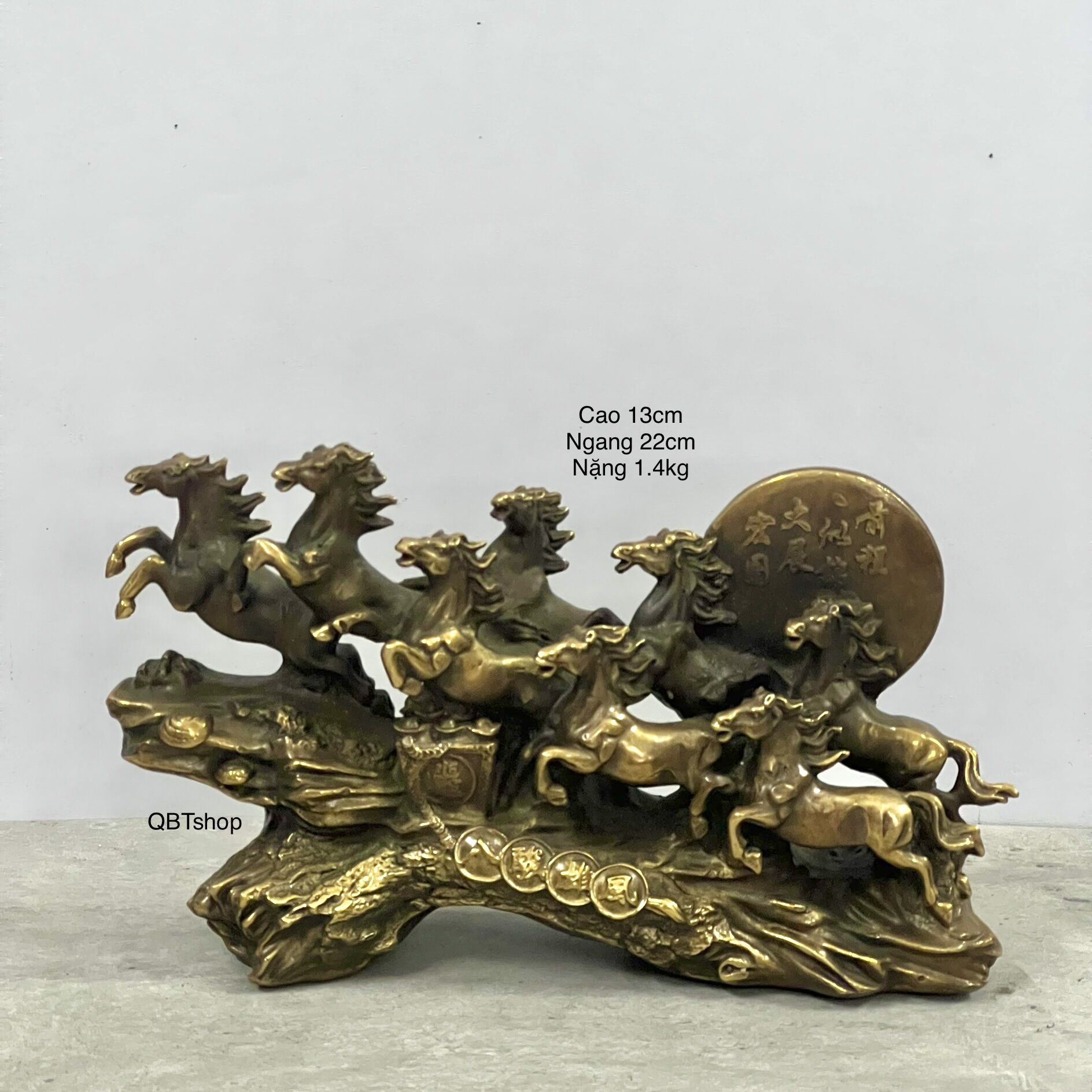 Bát mã - Mã đáo thành công bằng đồng phong thuỷ