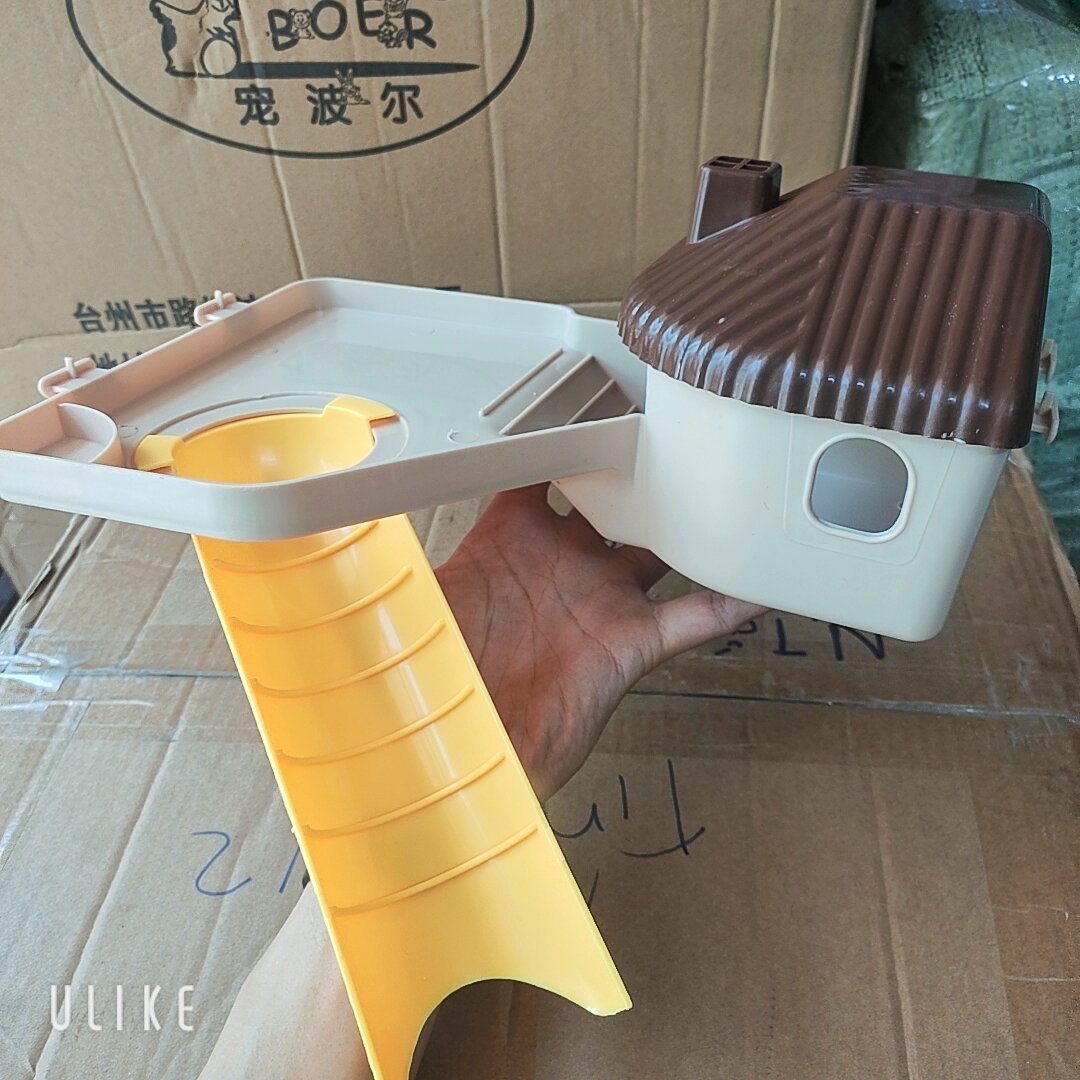 Tầng nhựa gắn lồng 47cm cho hamster