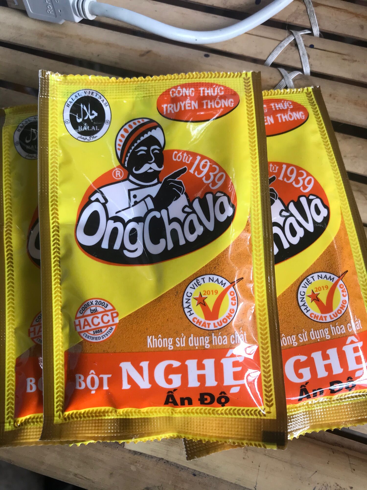 Bột nghệ hiệu ông Chà Và gói 20gr