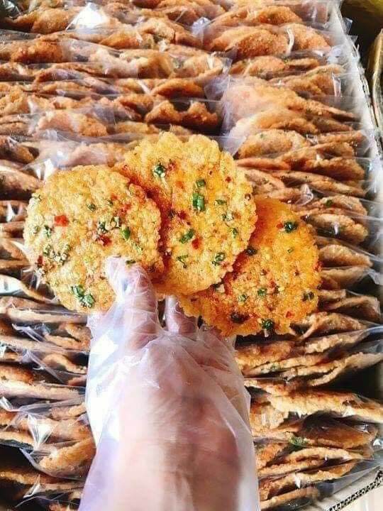 Bịch 3 miếng cơm cháy mắm hành nặng 80~90g