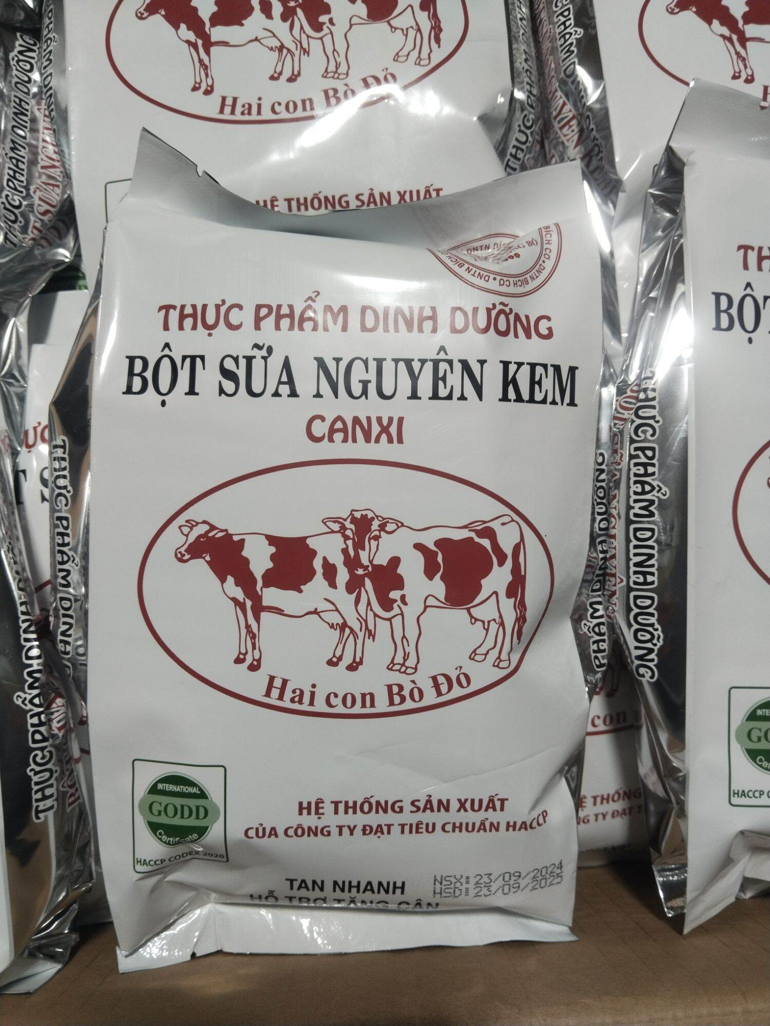 Sữa Bột Nguyên Kem 2 Con Bò Đỏ hỗ trợ tăng cân túi 500gr