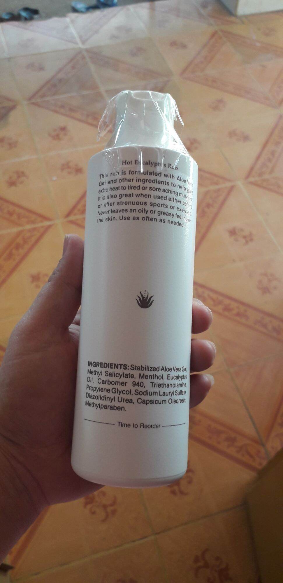 Kem xoa bóp Hot Eucalyptus Rub 236ml