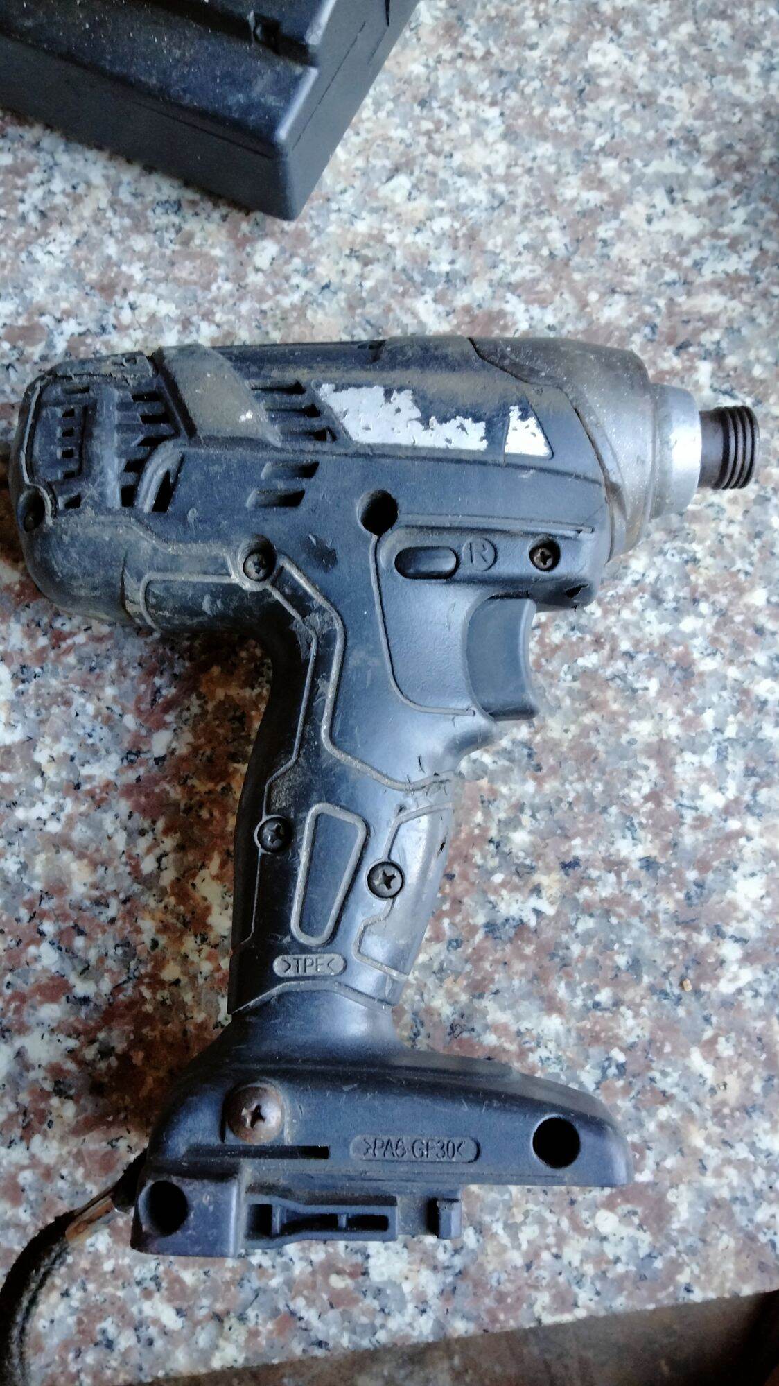 bắn víc ryobi 14.4v