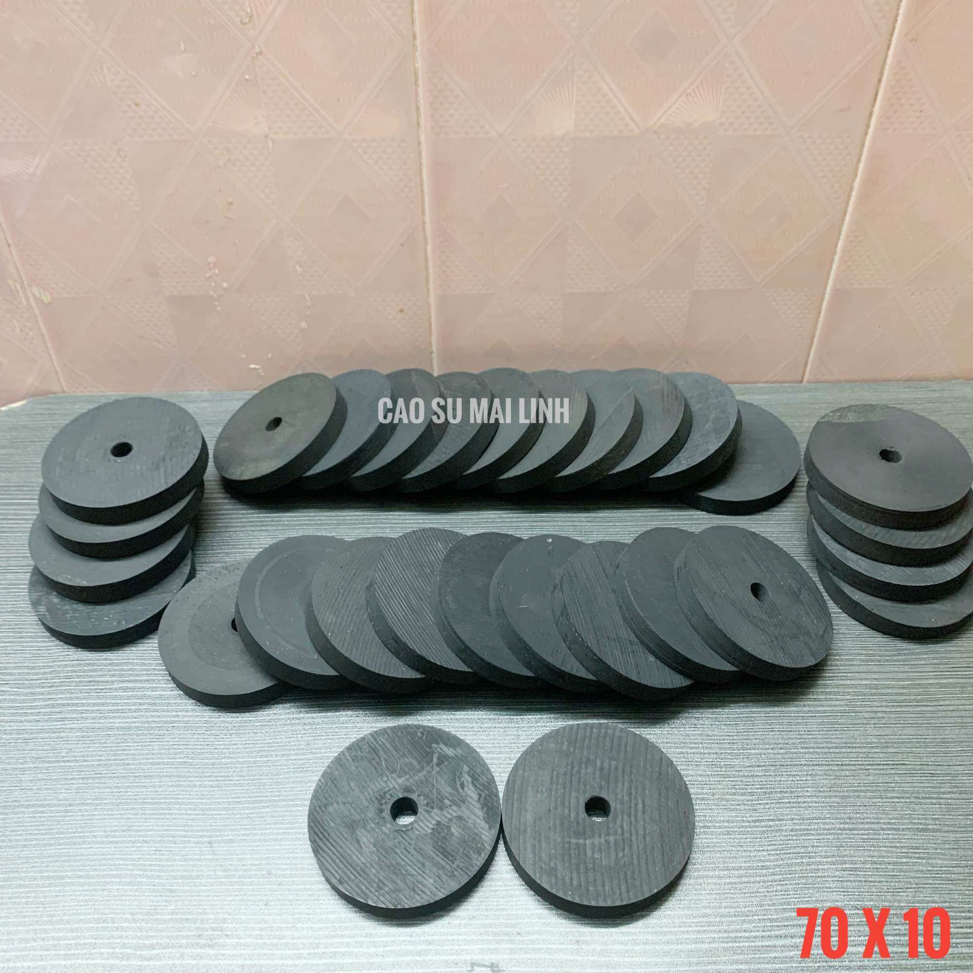 Combo 4 cục cao su kê chân máy phi 70 dày 10 mm (7cmx1cm)