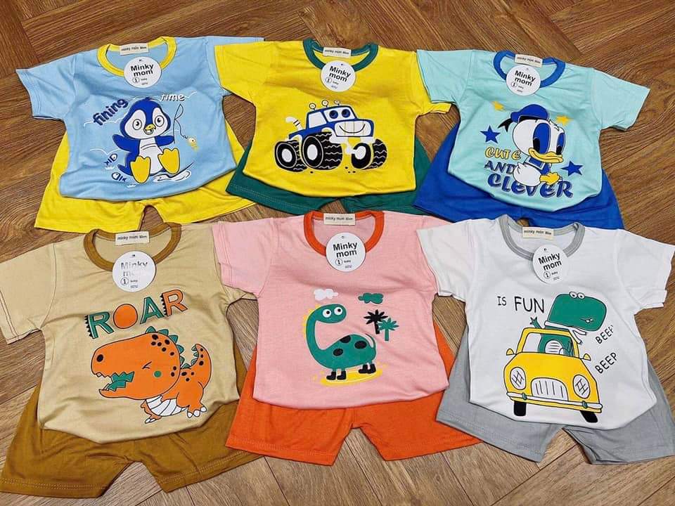 Set 6 bộ quầo áo trẻ em