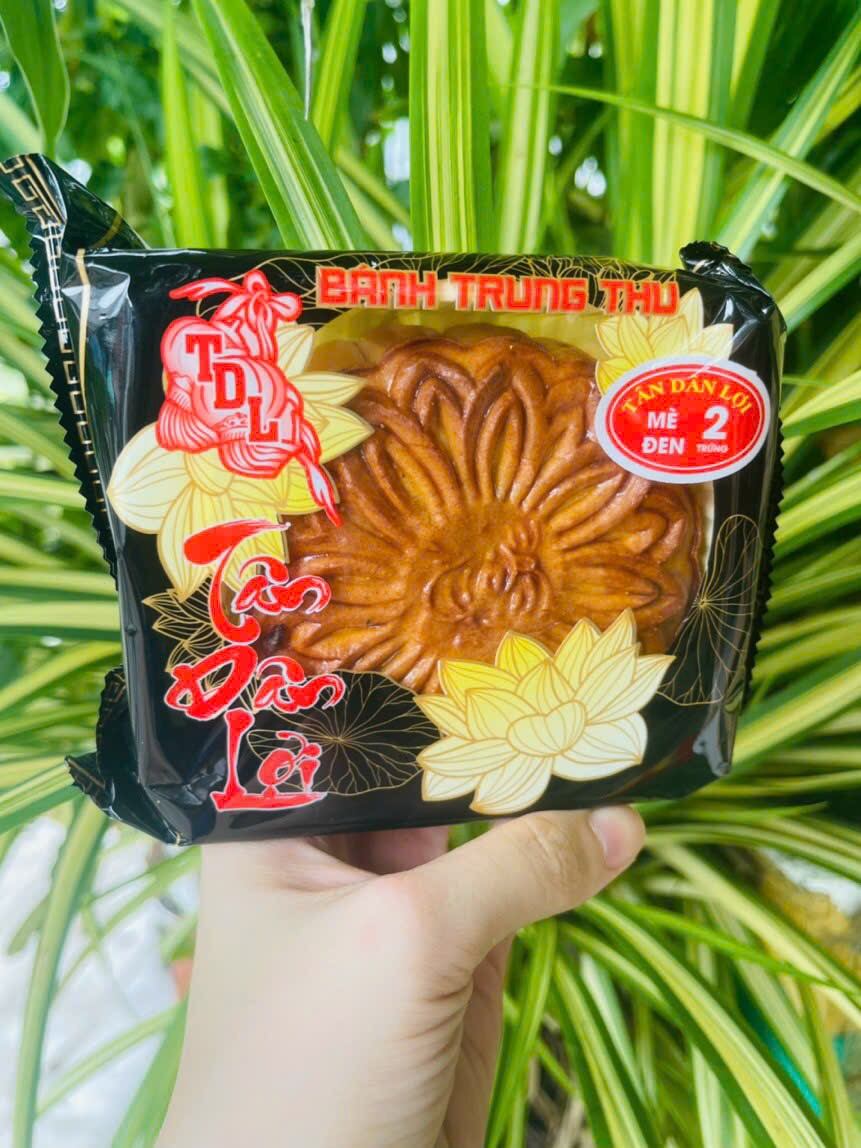 Bánh trung thu Tân Dân Lợi
