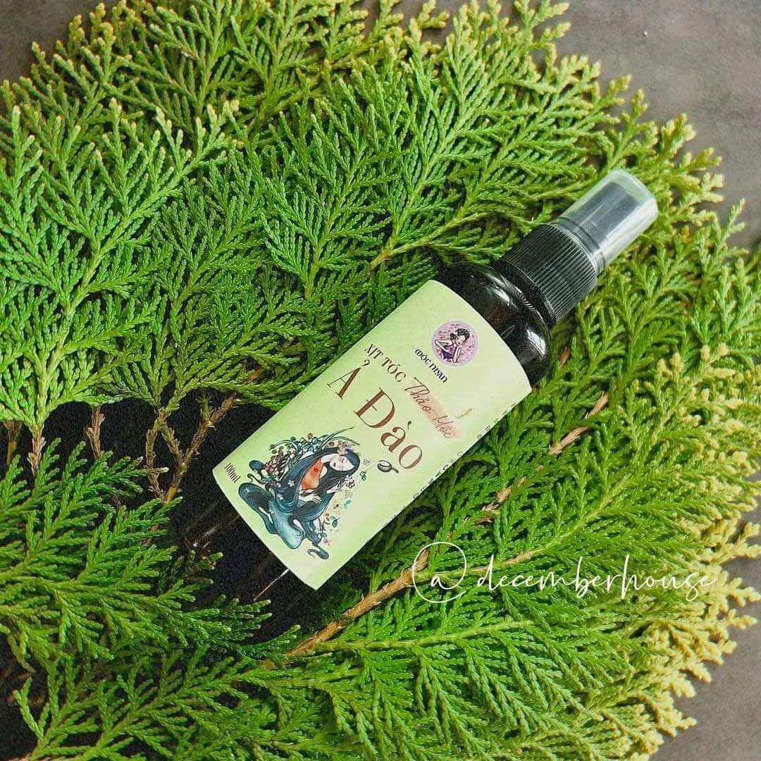 Xịt Bưởi Kích Mọc Tóc Ả Đào Mộc Nhan Natural 100ml