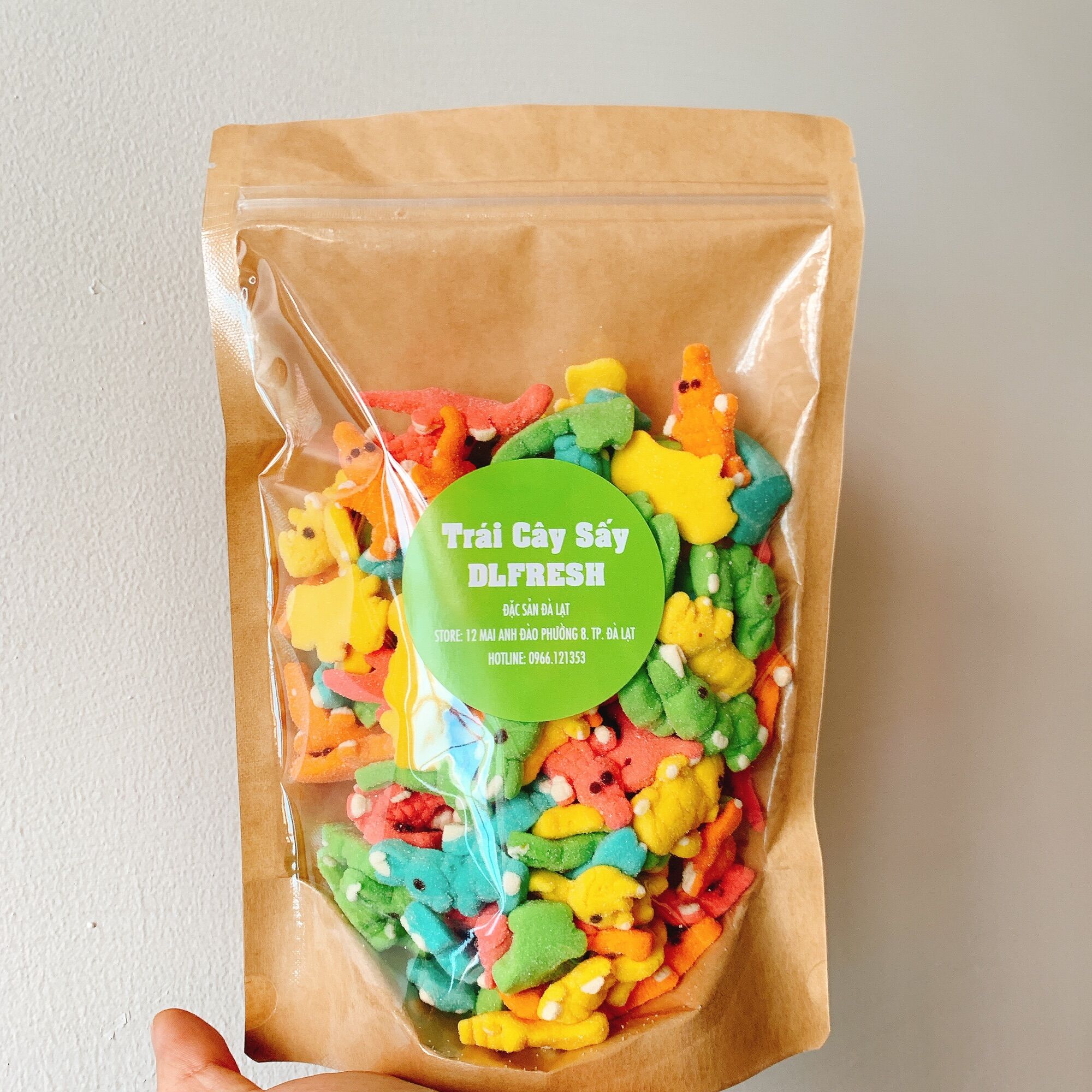 Kẹo Dẻo Hình Cá Sấu DLFresh Đặc Sản Đà Lạt 450gr