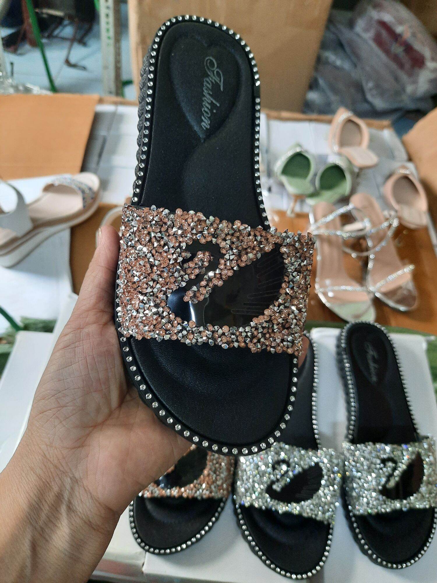Dẹp Nhựa Đính Kim Sa Lấp Lánh