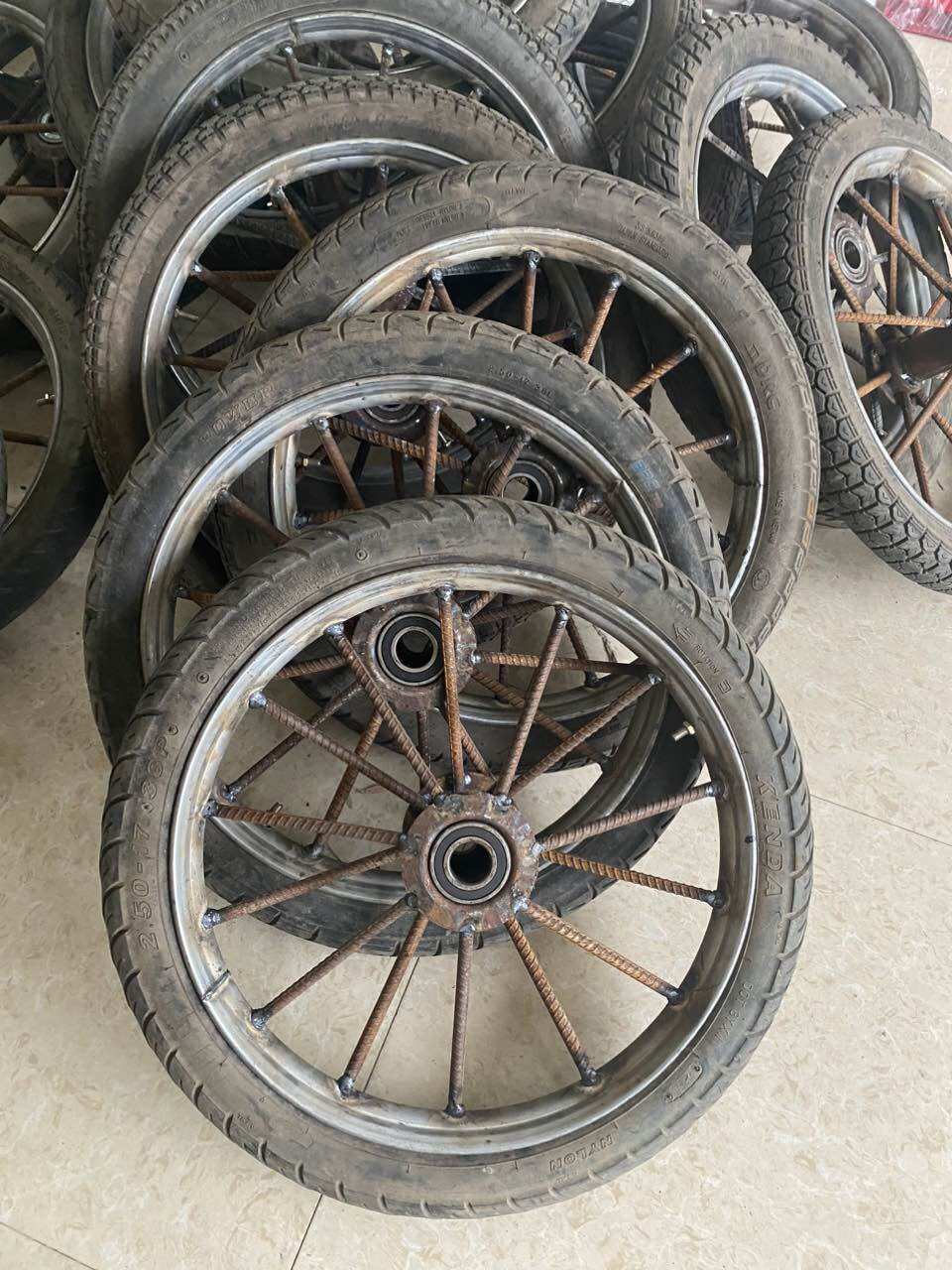 Bánh xe bò kéo, xe Lôi