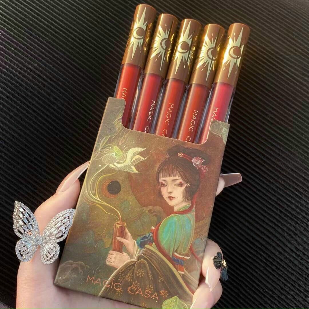 [HCM]Sét son 5 cây MAGIC SACA ( mới )