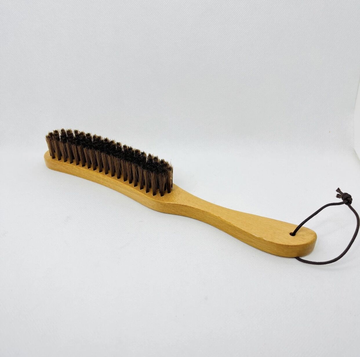 Lược phủi tóc, Chổi phủi tóc cán gỗ cong lông mềm mịn cao cấp chuyên dụng