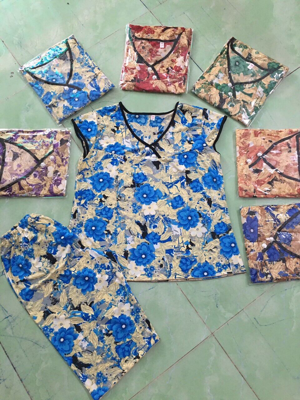 [HCM]Bộ trung niên thun lạnh lửng size 45-65kg ( khách cao 1m năm tám trở lên dùm shop nhé)