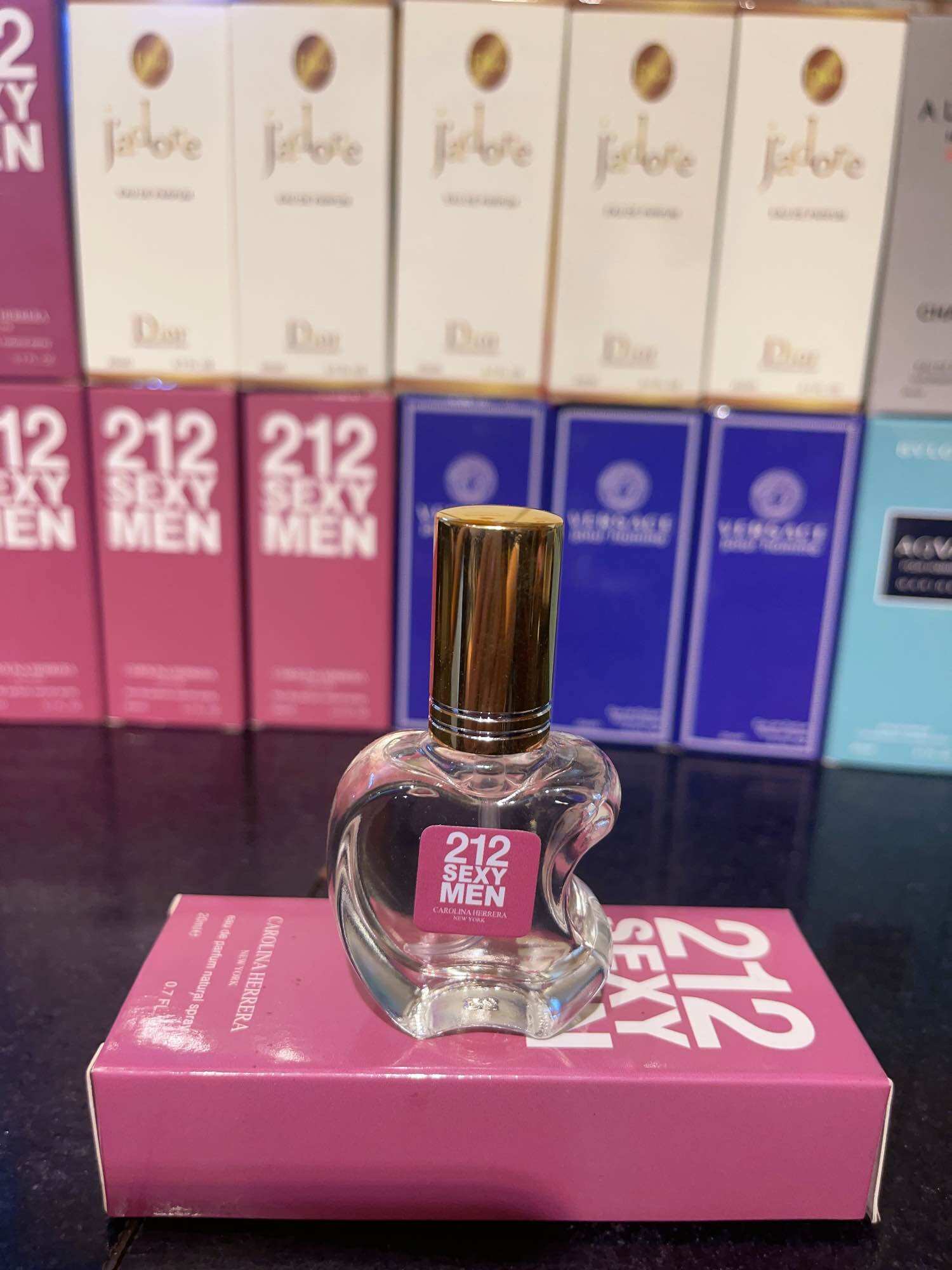 Nước Hoa Mini 212 Sexy Men 20ml [Mẫu Táo]