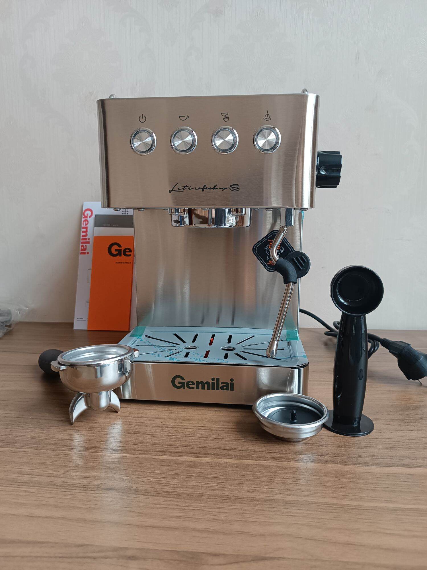Máy Pha Cà Phê GEMILAI CRM 3005E - Chuẩn vị Espresso - sang trọng