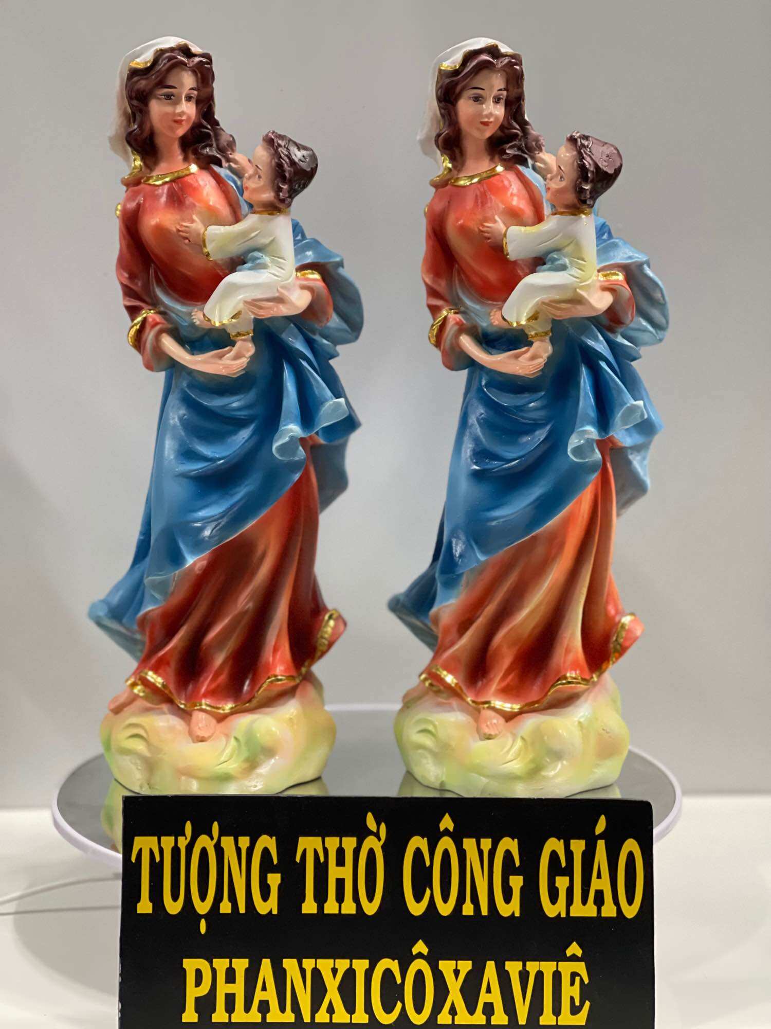 Tượng mẹ bế chúa 30cm thiếp vàng - tượng thờ công giáo phanxico xavie.