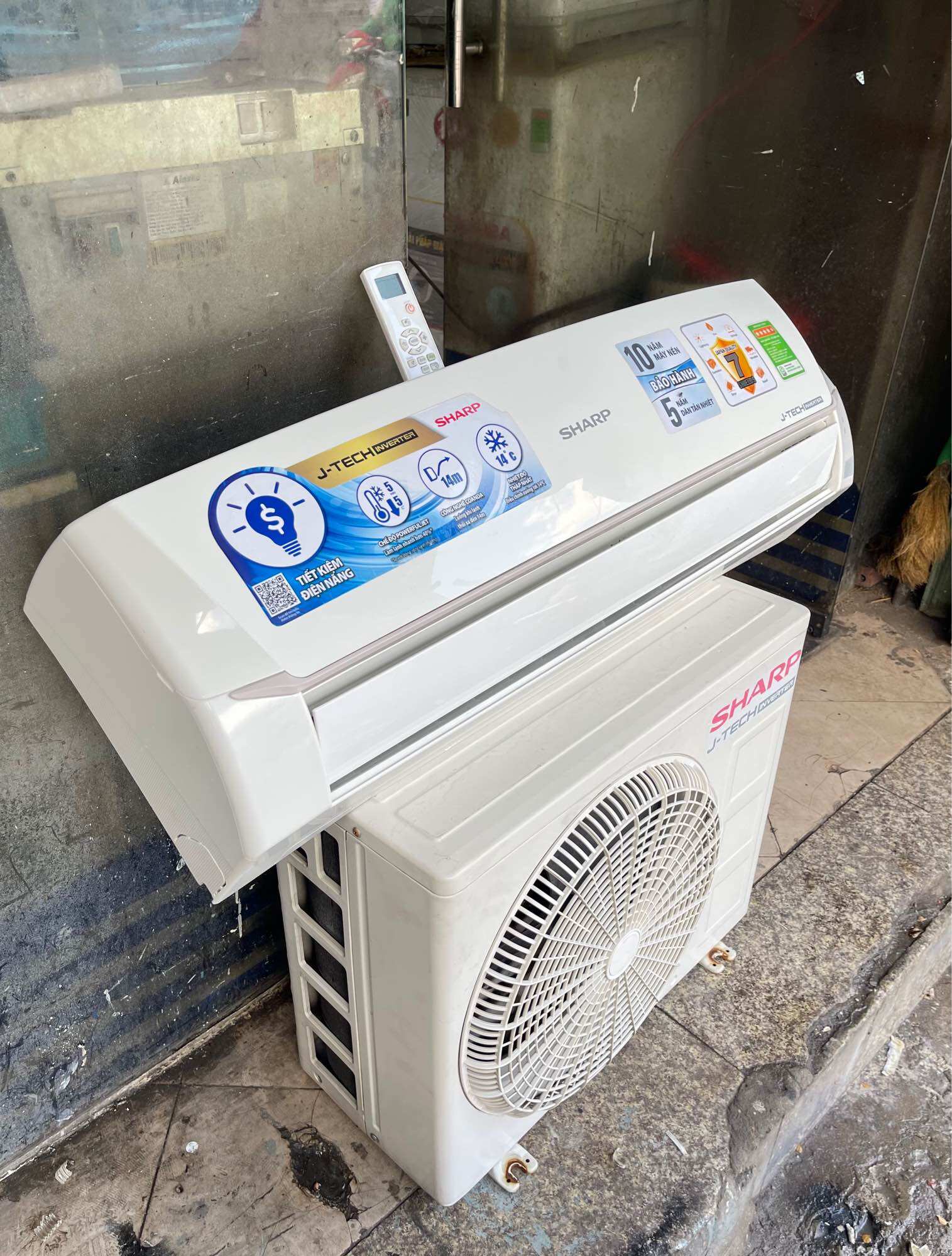 Máy lạnh Sharp Inverter 1hp tiết kiệm điện