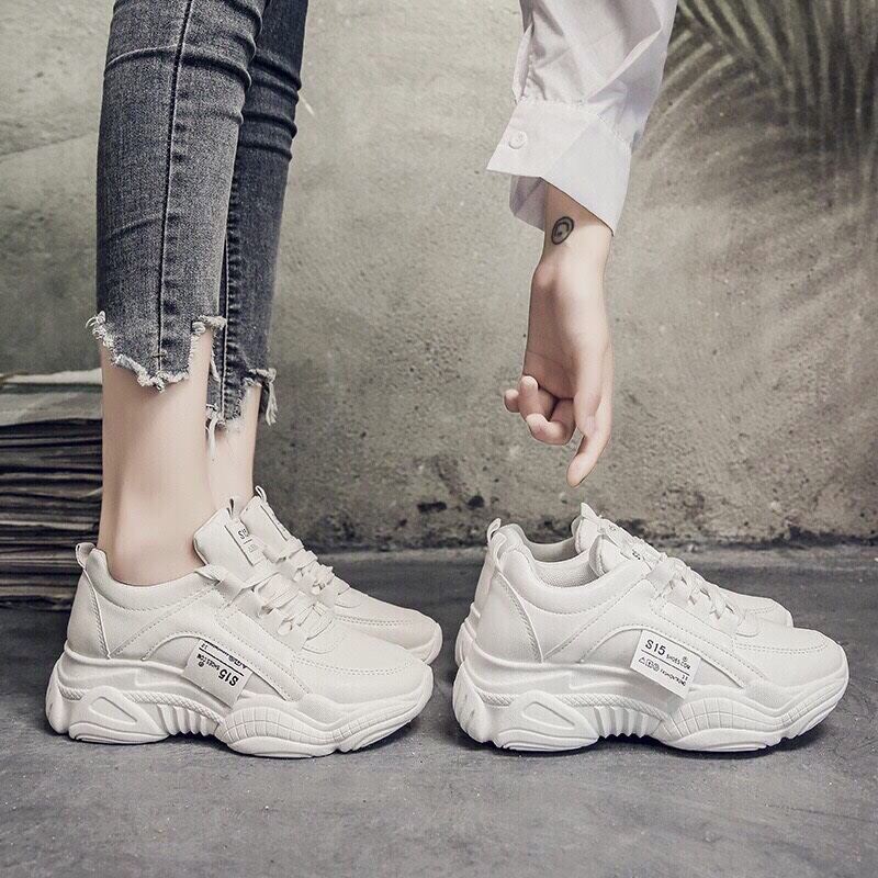 Sale giày thể thao nữ chất đẹp