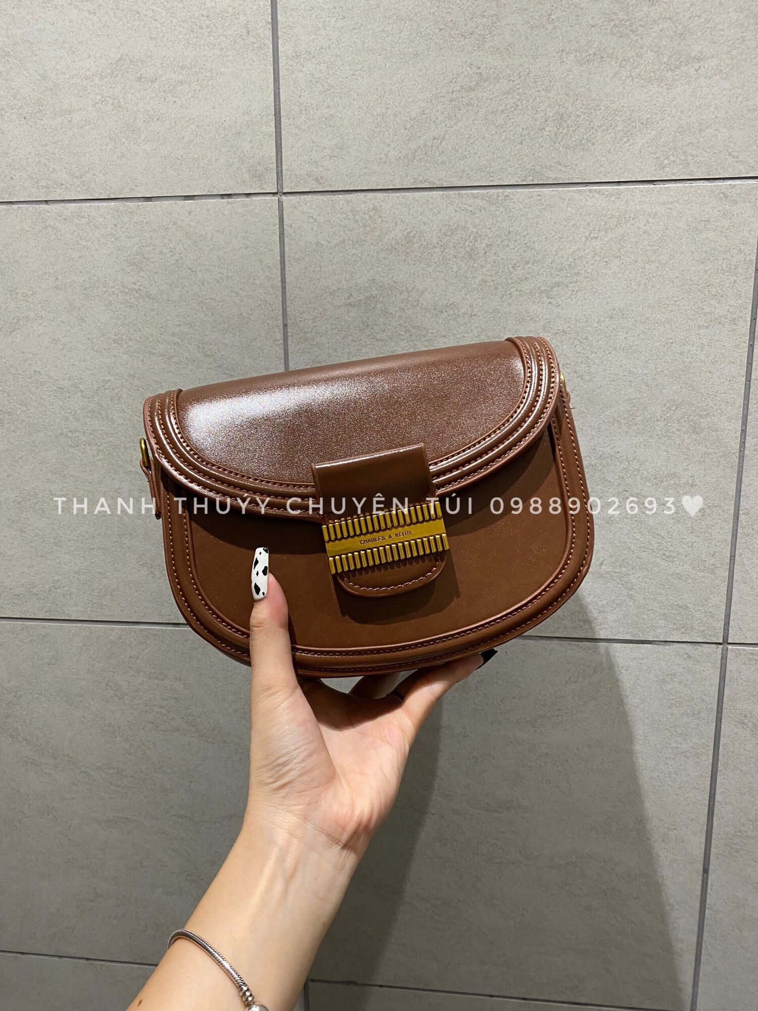 Siêu phẩm túi CK dáng bầu🤍🤎 Ảnh, clip thật