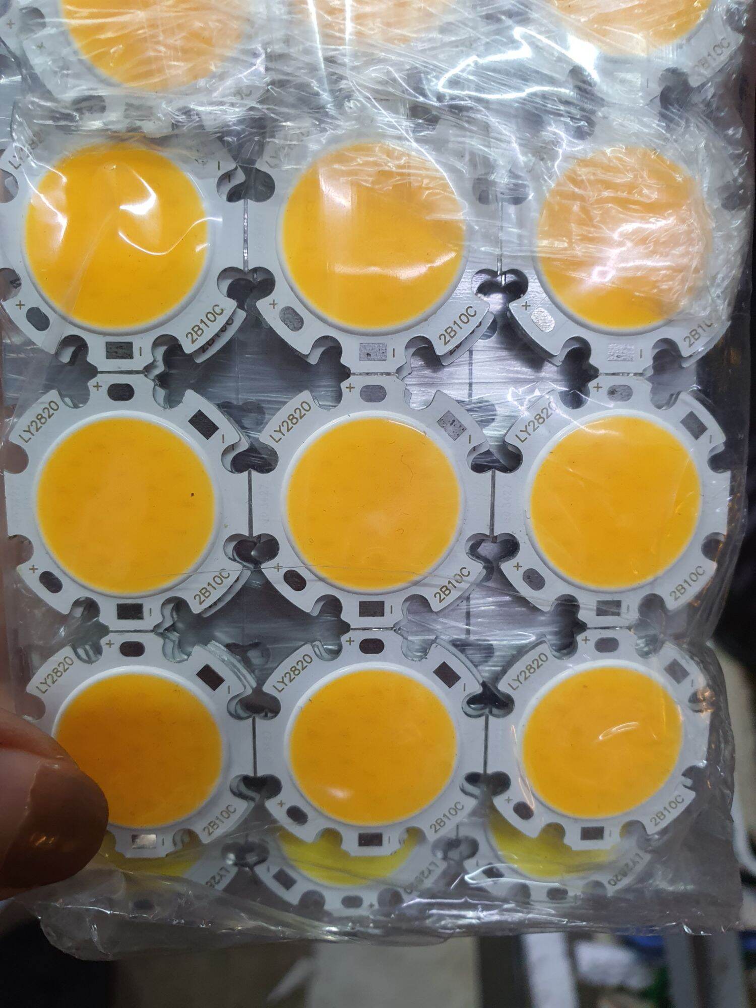 nhân led COP 12w trắng hoặc vàng ấm 1c