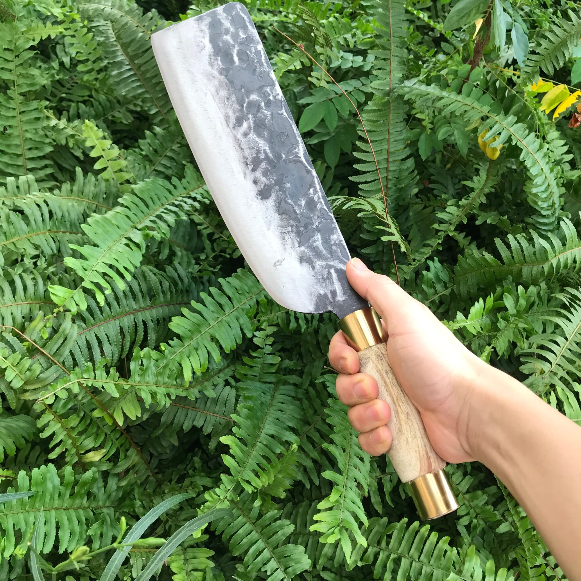 Dao tông chuyên chặt gà, dao phay chặt vịt dân tộc hơ mông rèn thủ công thép nhíp xe siêu sắc chất lượng cao