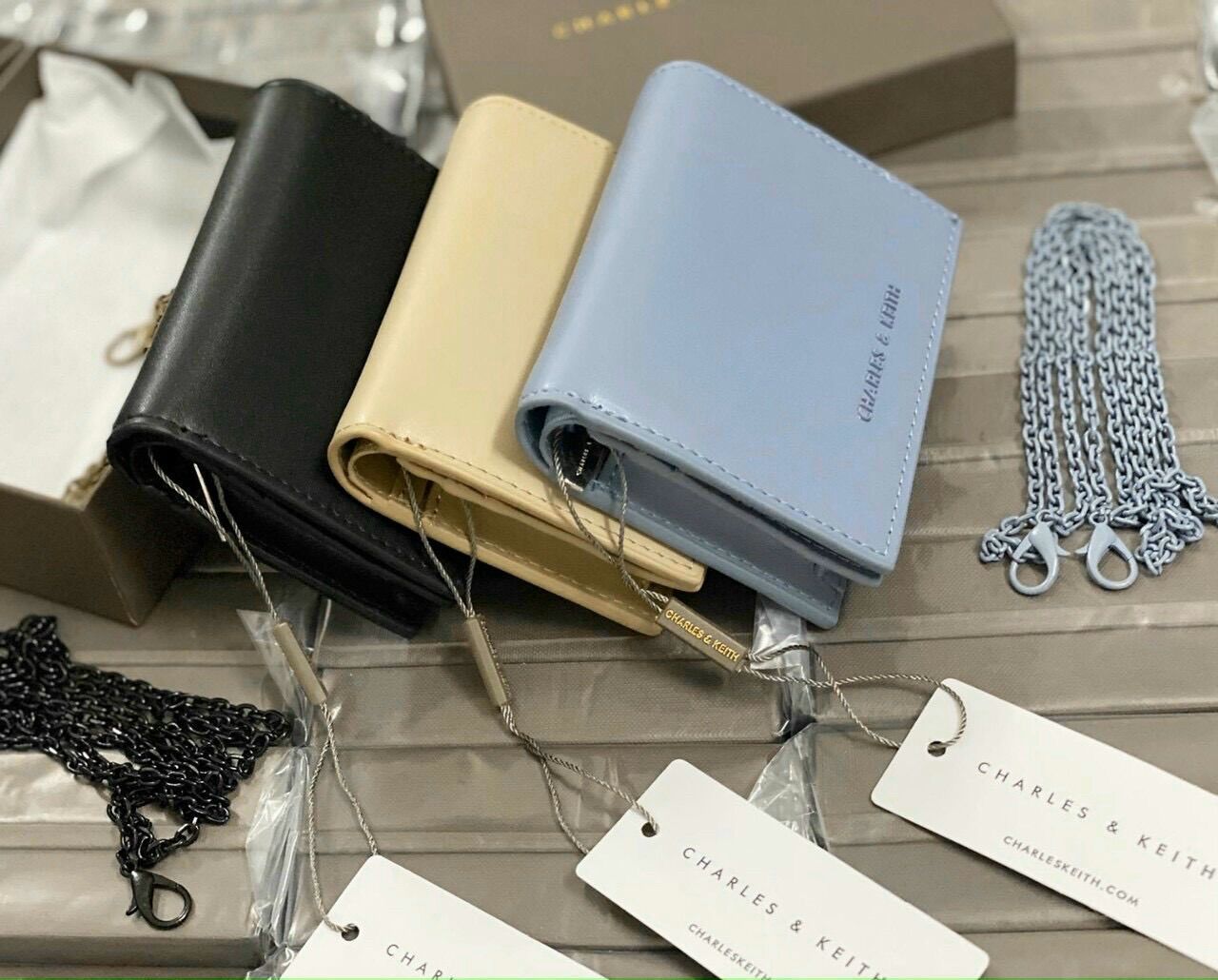 Túi Ví Cnk Mini có dây đeo chéo dạng gập Fullbox size 11