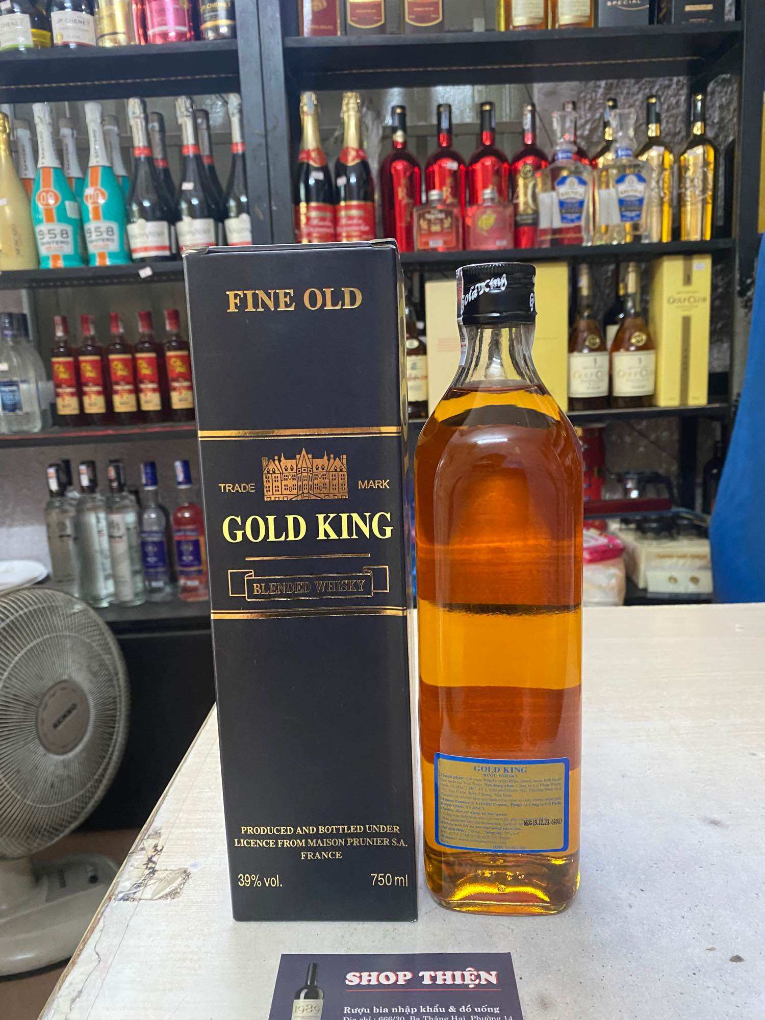 GOLD KING Blend Whisky 39% 750ml