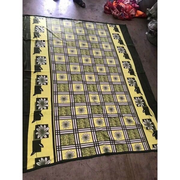 Mền nỉ mỏng ( 1m6 x 2m )