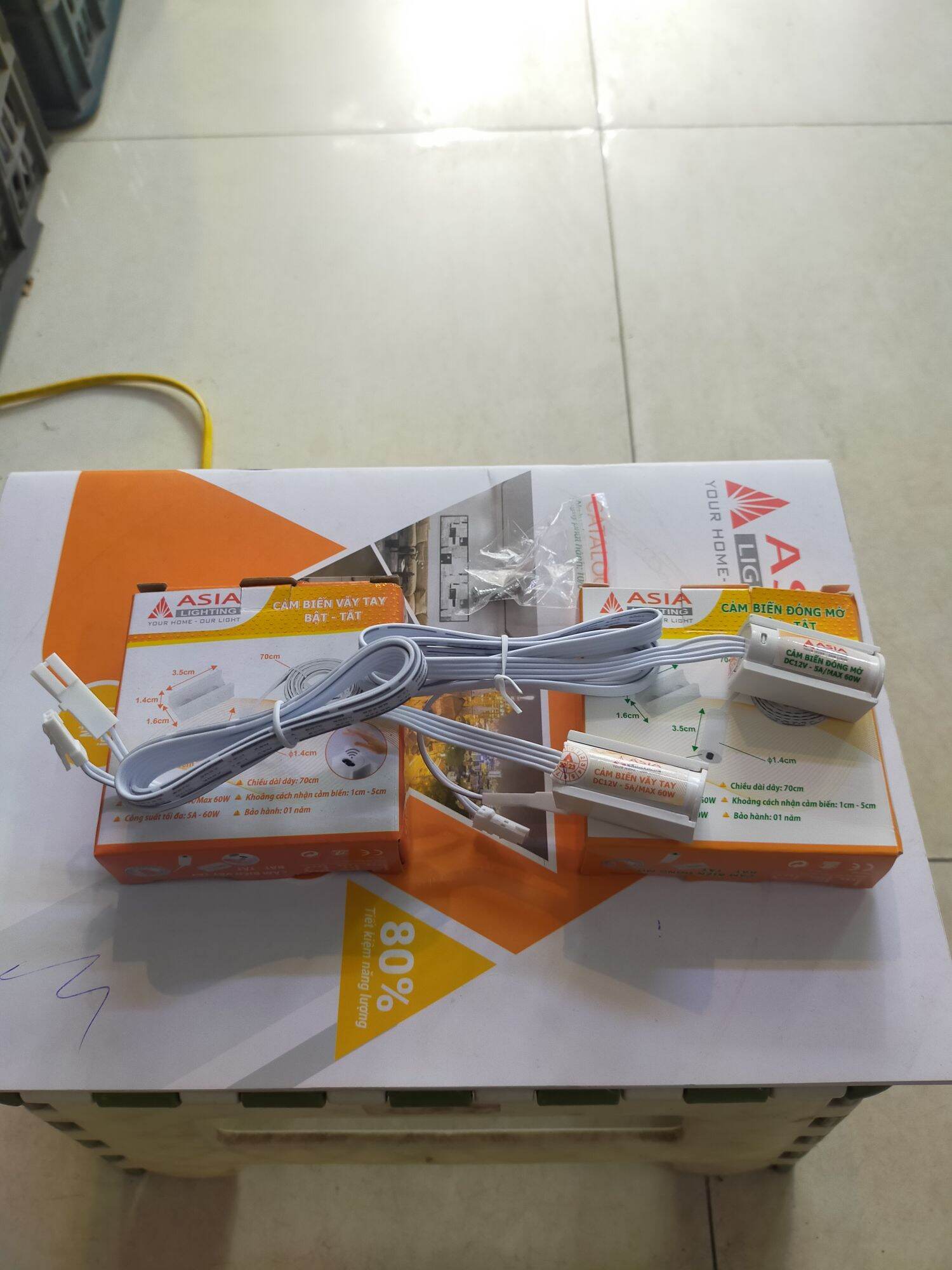 Cảm biến vẫy tay, đóng mở 12v