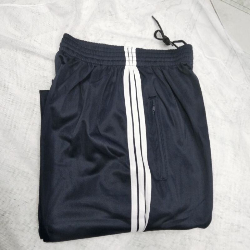 Quần Thể Dục Học Sinh 3 Sọc Trắng