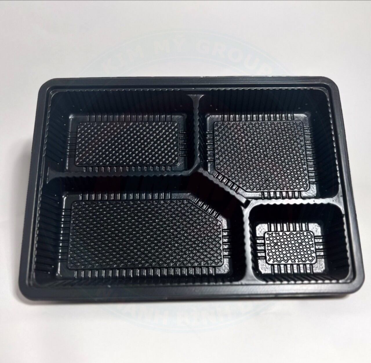 50 Hộp nhựa 4 ngăn HT25 thiết kế tiện dụng, an toàn