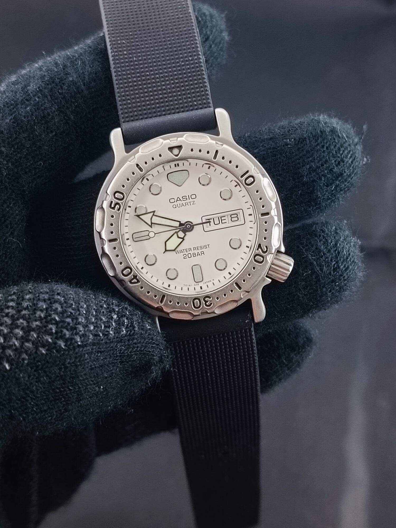 Casio Japanese watch, high-end battery movement, size 37