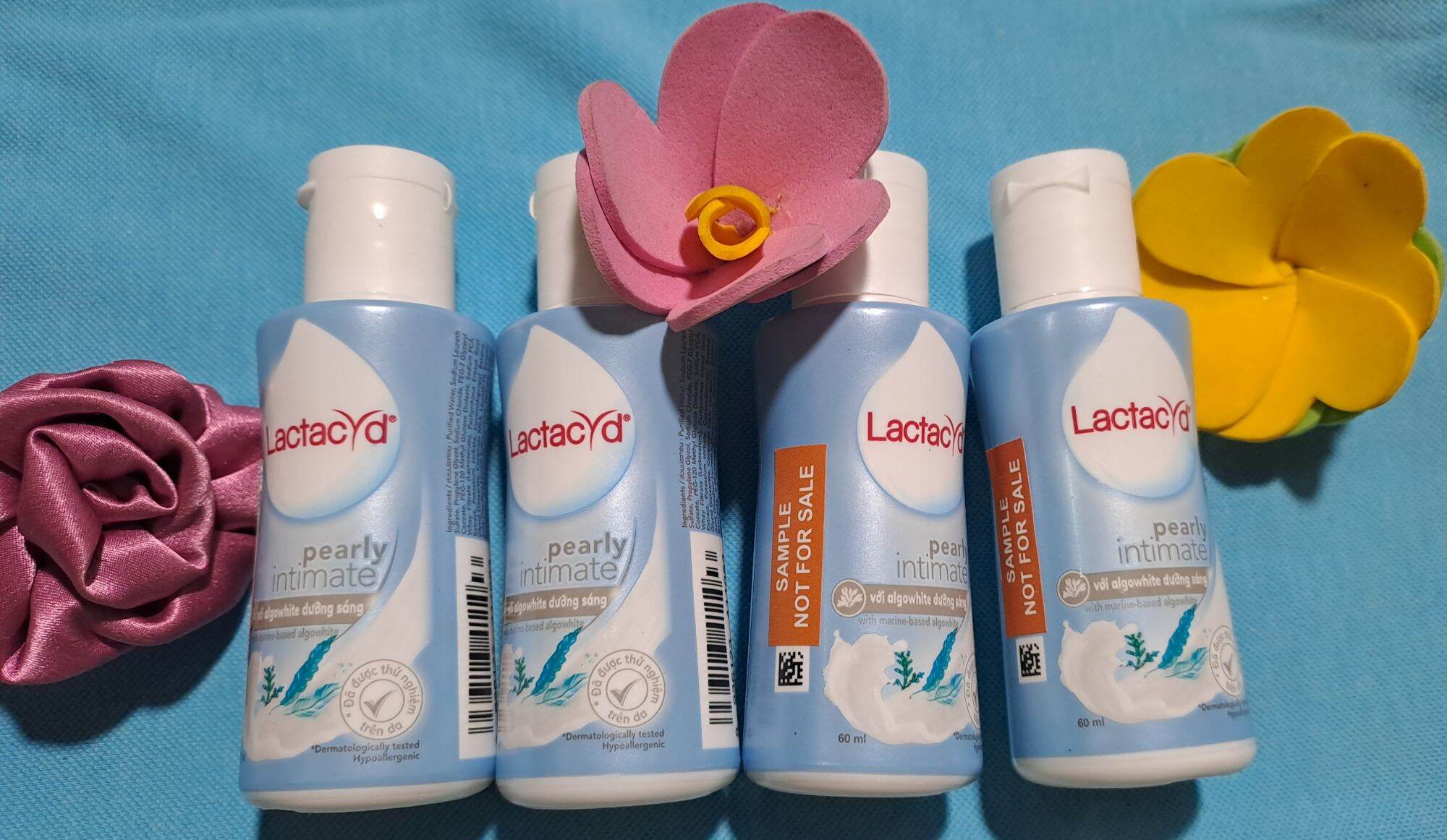 Dung dịch vệ sinh Feminelle 250ml