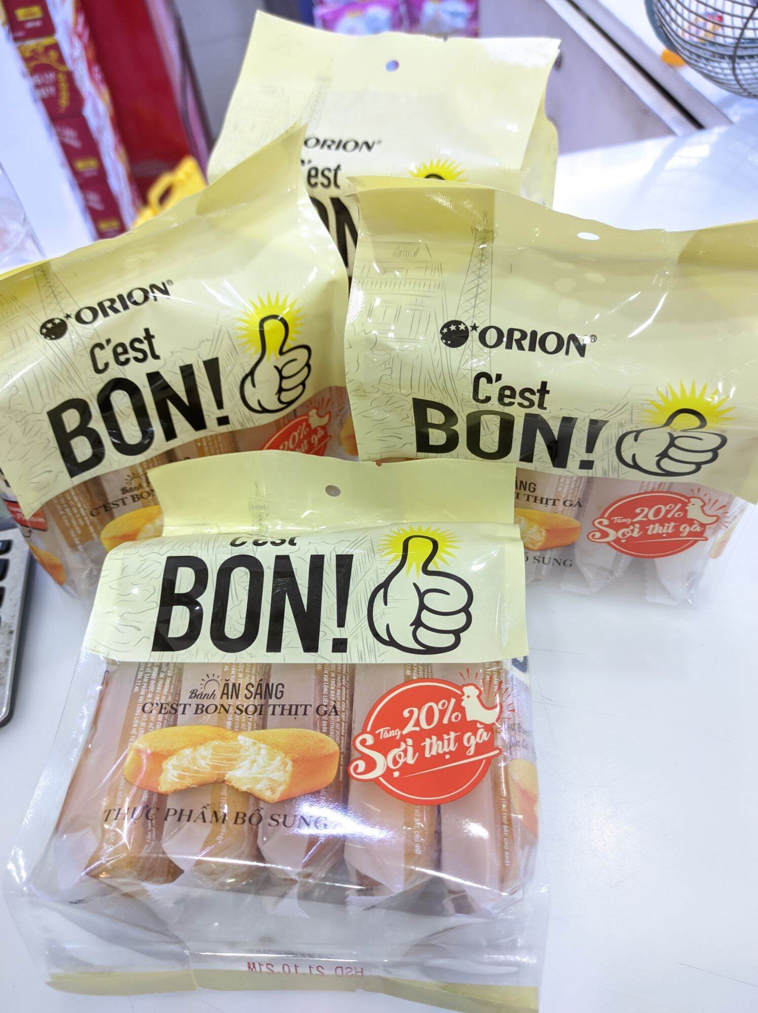 [HCM]Bánh Orion Cest BON sợi thịt gà